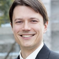 Jason E Orlosky